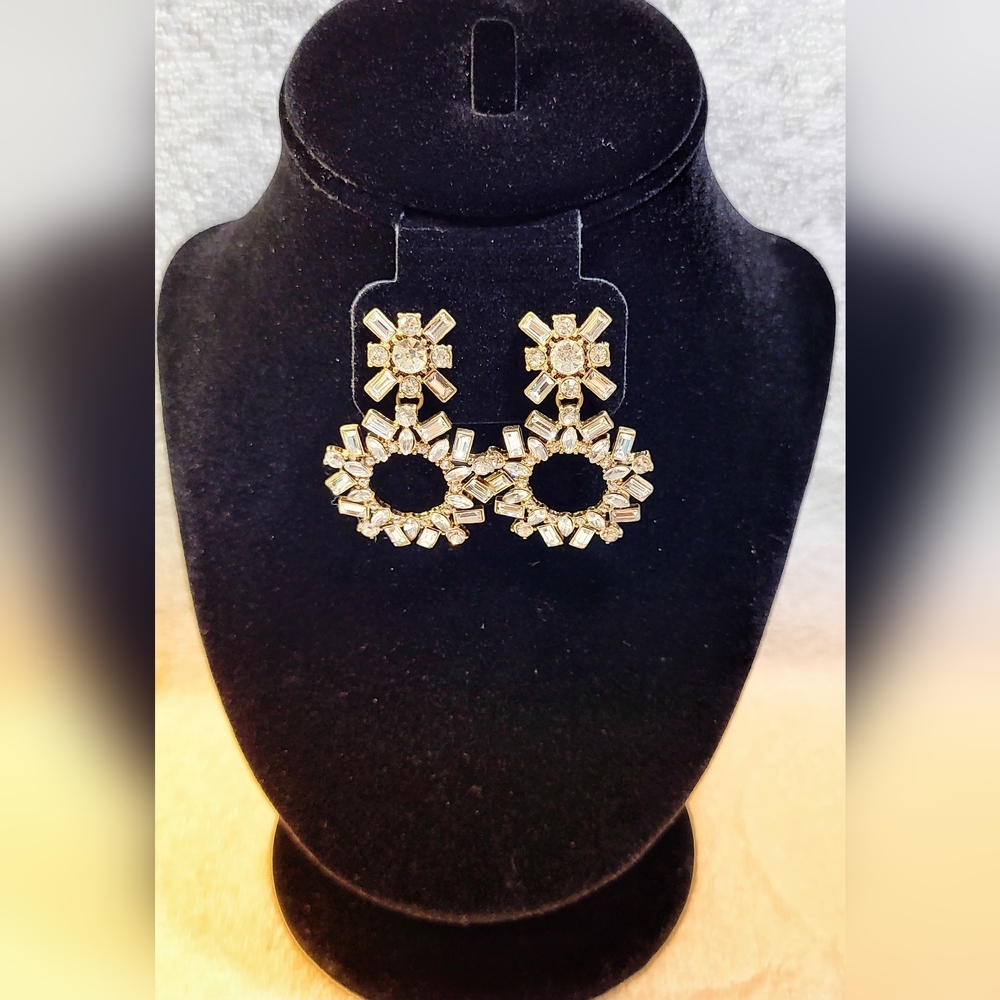 Rhinestone Circle Drop Statement Earrings / Pierced - Picture 6 of 7